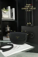 プラダバッグ PRADA  2024新作 サドルバッグ