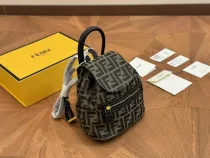 フェンディバッグ FENDI  2024新作 ショルダー老眼ランドセル