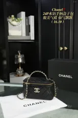 シャネルバッグ CHANEL  2024新作 ラインストーンハンドルボックスバッグ
