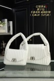バレンシアガバッグ BALENCIAGA  2024新作 脇の下のバッグ