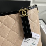 シャネルバッグCHANEL 2024新作 ホーボーバッグ