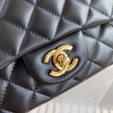 シャネルバッグCHANEL 2024新作 ファッティーファング CFバッグ
