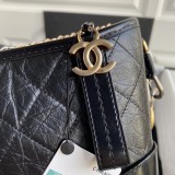 シャネルバッグCHANEL 2024新作 ホーボーバッグ