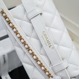 シャネルバッグCHANEL 2024新作 ファニーパック