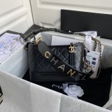 シャネルバッグCHANEL 2024新作 ホーボーバッグ