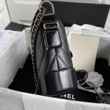 シャネルバッグCHANEL 2024新作 ホーボーバッグ