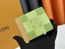 ルイヴィトン財布 LOUIS VUITTON 2024新作 N40636 マルチウォレット