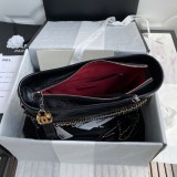 シャネルバッグCHANEL 2024新作 ホーボーバッグ