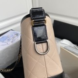 シャネルバッグCHANEL 2024新作 ホーボーバッグ