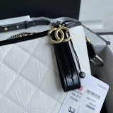 シャネルバッグCHANEL 2024新作 ホーボーバッグ