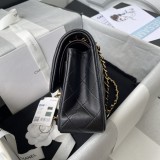 シャネルバッグCHANEL 2024新作 クラシック フラップ バッグ A01113