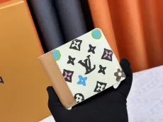 ルイヴィトン財布 LOUIS VUITTON 2024新作 複数のウォレット