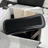 シャネルバッグCHANEL 2024新作 ホーボーバッグ