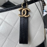 シャネルバッグCHANEL 2024新作 ホーボーバッグ
