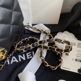 シャネルバッグCHANEL 2024新作 ファッティーファング CFバッグ