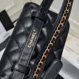 シャネルバッグCHANEL 2024新作 ファニーパック