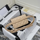 シャネルバッグCHANEL 2024新作 ファニーパック