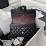 シャネルバッグCHANEL 2024新作 クラシック フラップ バッグ A01113