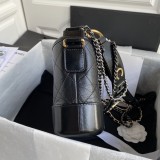 シャネルバッグCHANEL 2024新作 ホーボーバッグ