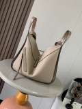 ロエベバッグ LOEWE 2024新作高品質 ハンモックハンドバッグ