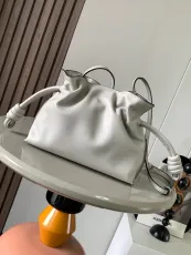 ロエベバッグ LOEWE 2024新作高品質 ミニフラメンコクラッチ福袋