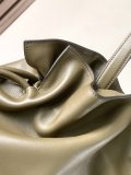 ロエベバッグ LOEWE 2024新作高品質 ラージフラメンコクラッチ
