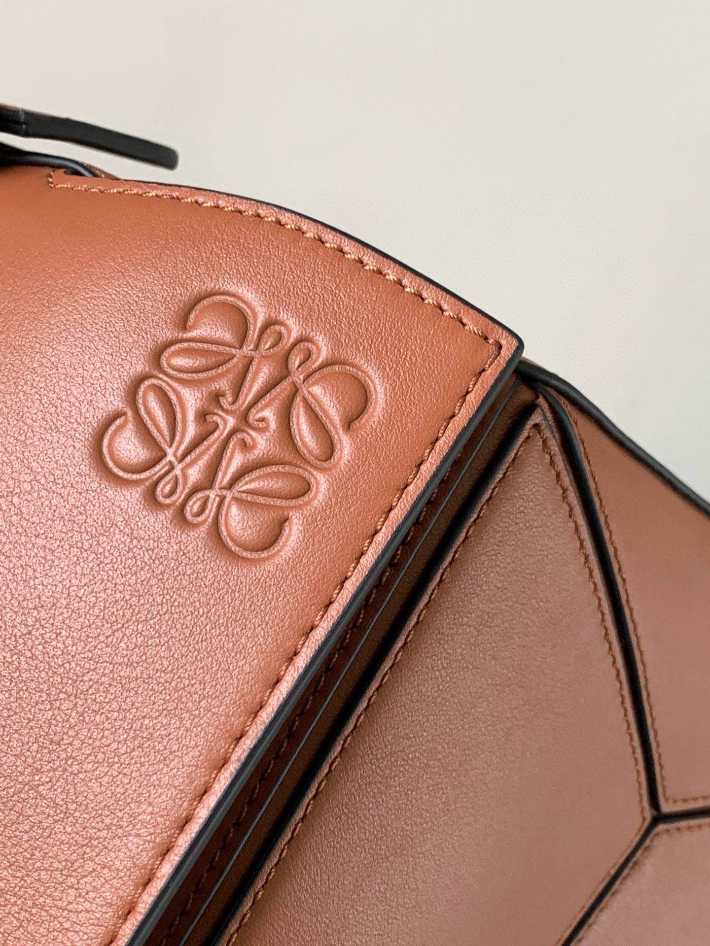 ロエベバッグ LOEWE 2024新作高品質 36CM パズルハンドバッグ