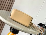 ロエベバッグ LOEWE 2024新作高品質 18cmパズルバッグ
