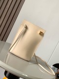 ロエベバッグ LOEWE 2024新作高品質 ダイスポケット牛革ダイス携帯電話バッグ