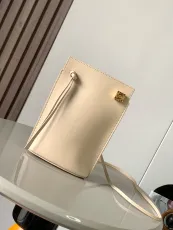 ロエベバッグ LOEWE 2024新作高品質 ダイスポケット牛革ダイス携帯電話バッグ