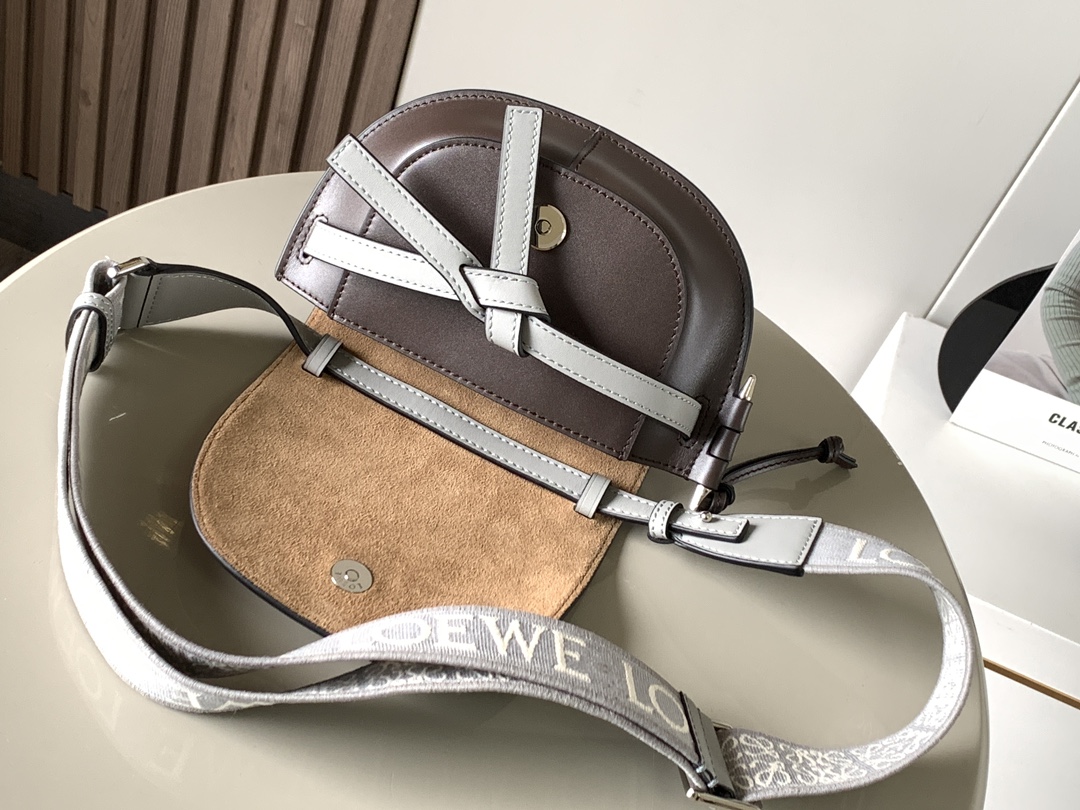 ロエベバッグ LOEWE 2024新作高品質 ワイドショルダーサドルバッグ