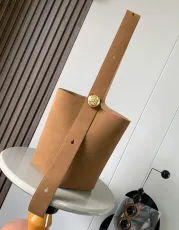 ロエベバッグ LOEWE 2024新作高品質 ラージ ペブル バケット バッグ