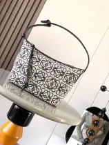 ロエベバッグ LOEWE 2024新作高品質 キュービ ハンドバッグ S