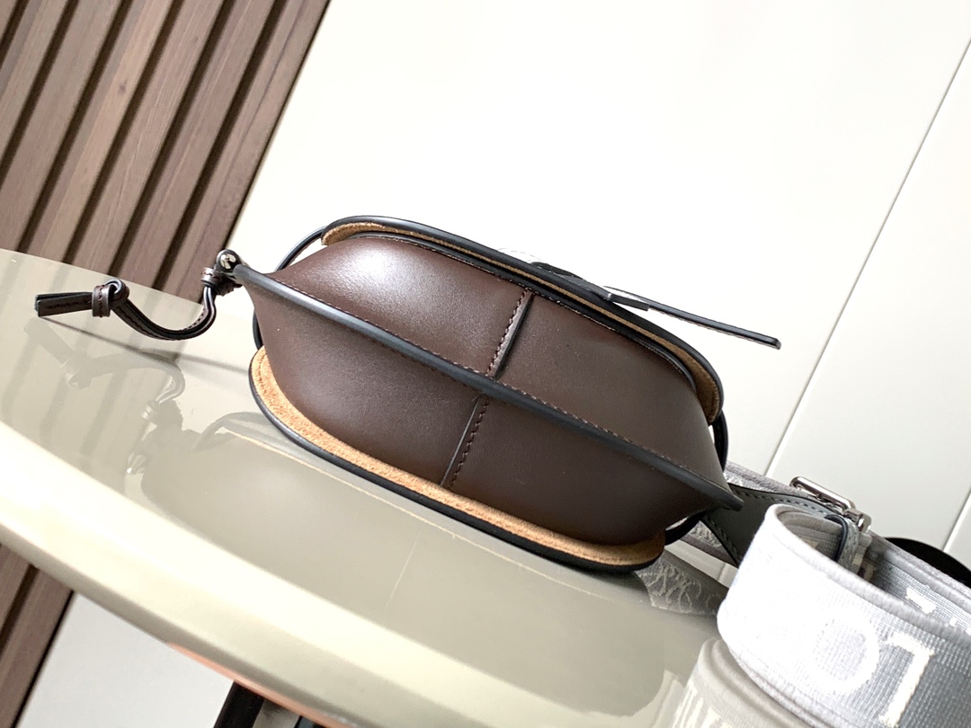 ロエベバッグ LOEWE 2024新作高品質 ワイドショルダーサドルバッグ
