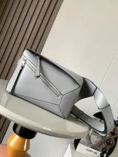 ロエベバッグ LOEWE 2024新作高品質 パズルベルトバッグ
