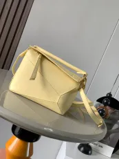 ロエベバッグ LOEWE 2024新作高品質 18CM パズルハンドバッグ