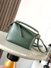 ロエベバッグ LOEWE 2024新作高品質 18CM パズルハンドバッグ