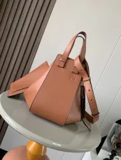 ロエベバッグ LOEWE 2024新作高品質 ハンモックハンドバッグ