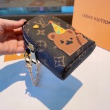 ルイヴィトンキーホルダー LOUIS VUITTON  2024新作 チェーンクロスボディバッグ