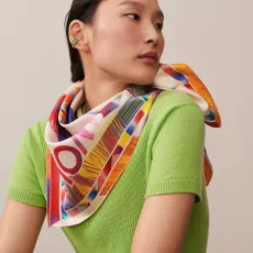 エルメスマフラー HERMES  2024新作 片面シルクスカーフ