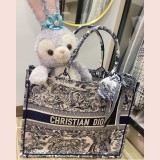 ディオールマフラー DIOR  2024新作 アニマルワールドシリーズのストリーマー