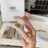 バレンシアガカチューシャ BALENCIAGA  2024新作 グリッパー