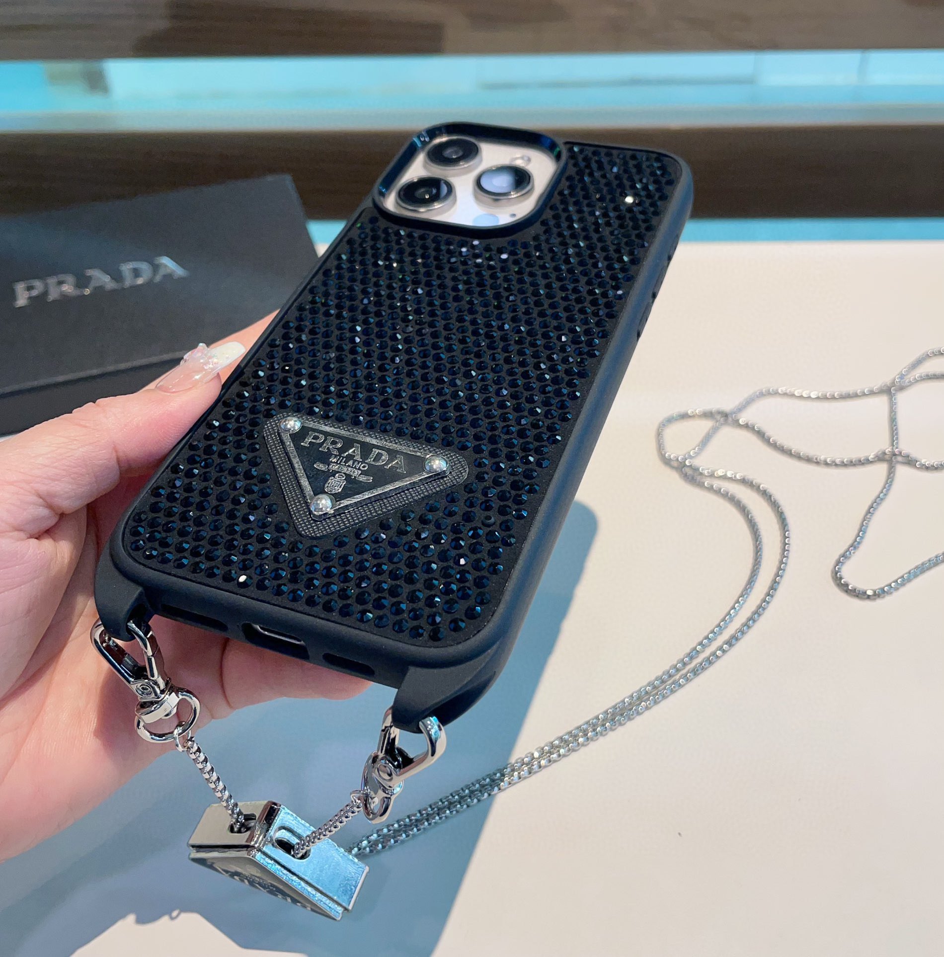 プラダiPhoneケース PRADA  2024新作 電話ケース