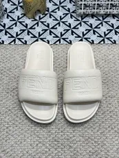 フェンディ靴 FENDI 2024新作 カップルスリッパ