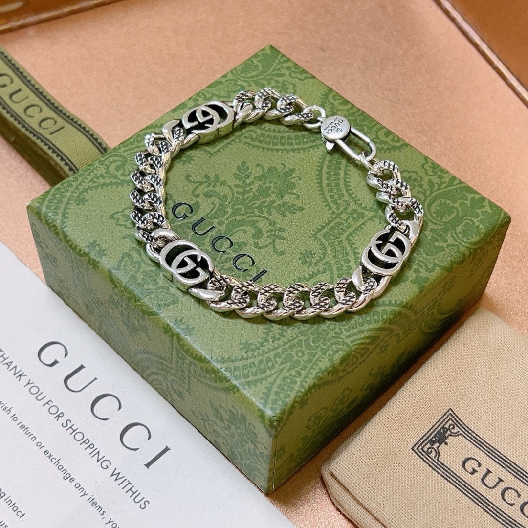 グッチブレスレット GUCCI 2024新作 ブレスレット