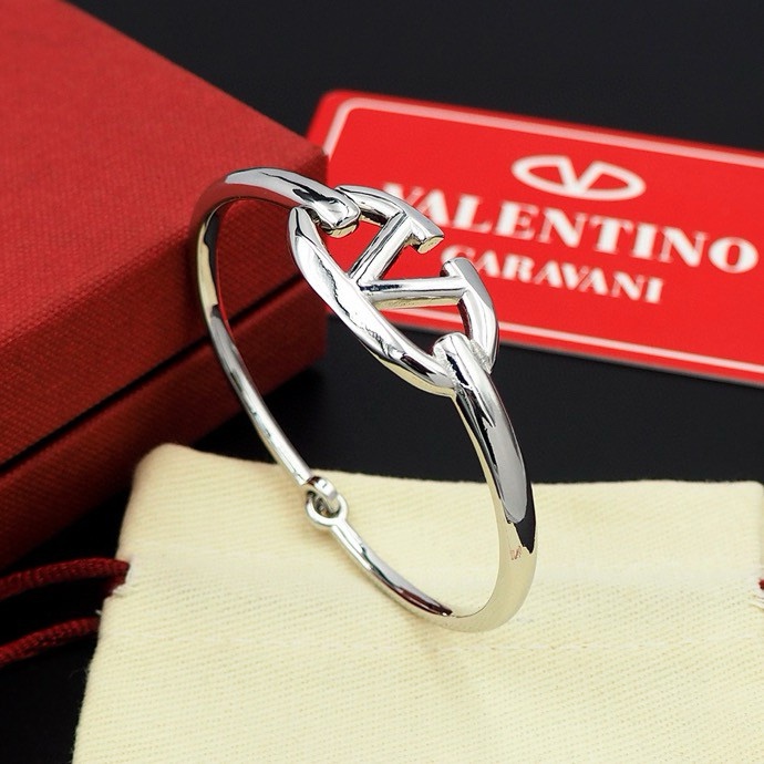 ヴァレンティノブレスレット VALENTINO 2024新作 メタルブレスレット