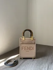 フェンディバッグ FENDI 2024新作 高品質 レザーミニトートバッグ