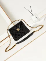 シャネルバッグ CHANEL 2024新作 高品質 24s パテントレザー フラップバッグ
