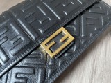 フェンディバッグ FENDI 2024新作 高品質 チェーン脇の下バッグ