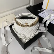 シャネルバッグ CHANEL 2024新作 高品質 チェーンバッグ AP3943